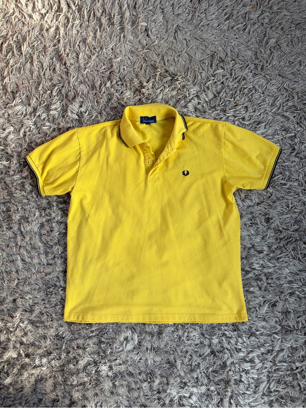 Fred Perry polo shirt - Picture 2 of 3